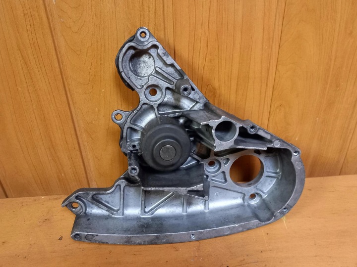 Pompa ausiliaria acqua motore IVECO DAILY IV 2.3 HPI 504033770 06-12