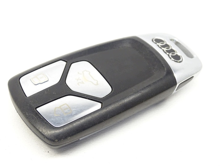 Clé Boîte PILOT AUDI RS 8W0959754CJ