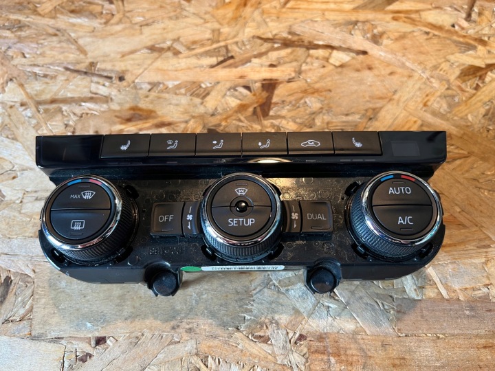 PANEL KLIMATIZÁCII SKODA OCTAVIA III 5E0