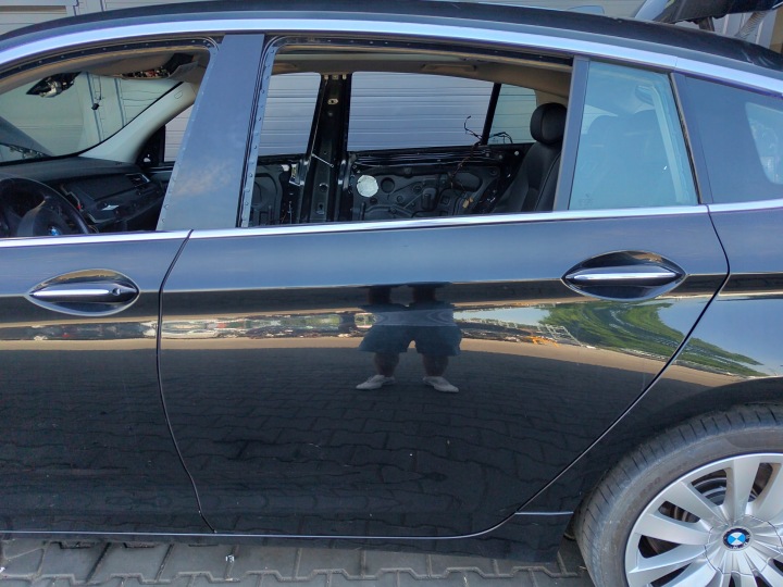 BMW 5GT F07 Tür links heck hinten 475 KEYLESS DOCIAG