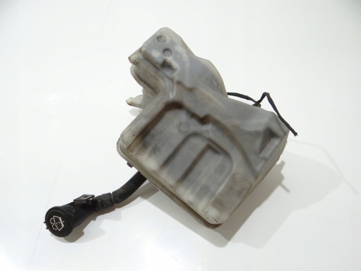 nadrzka plynu DO ostřikovače BMW E61 LCI 7179450 (4273458)