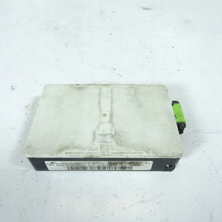 BMW 7 F01 F02 Sensor SRR rechts 6790877