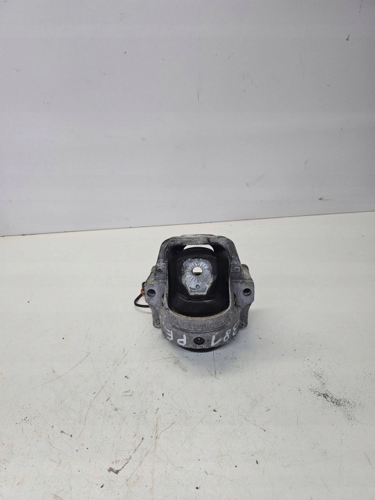 motorlager L P AUDI A4 B8 A5 Q5 8K0199381PE