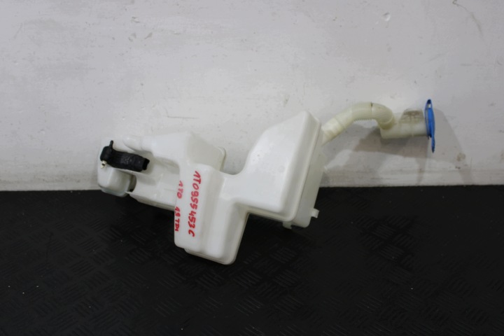 nadrzka ostrekovacov 1T0955453C VW TOURAN 1T0 1T LIFT 1.9 TDI