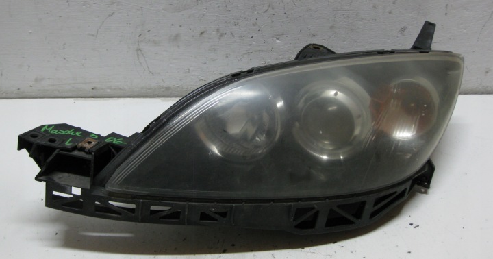 MAZDA 3 BK 1.6 CITD 06R FL Licht links vorne EU