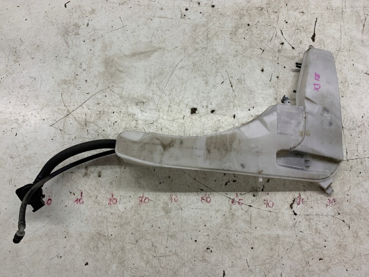 Behälter nadrzka ostrekovacov 7213265 BMW X3 F25 2.0 D
