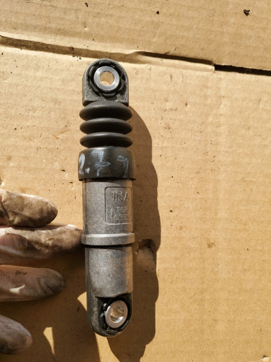 tenditore della distribuzione AUDI A4 A5 A6 C6 4F A8 Q7 2.7 3.0 TDI