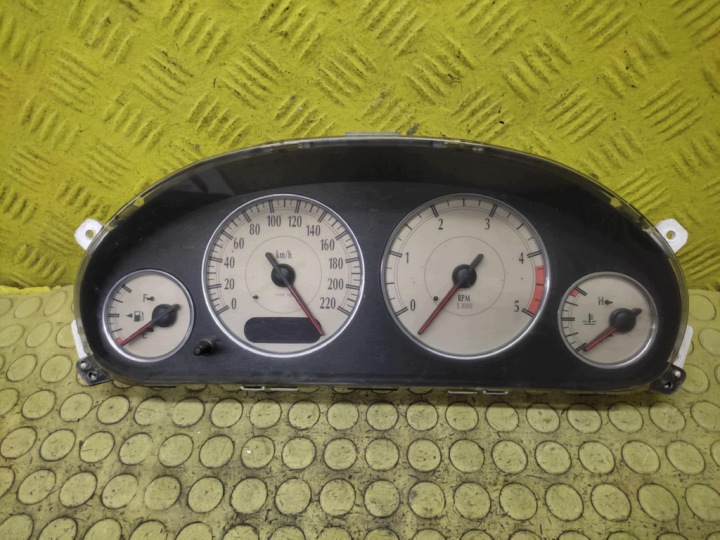 CHRYSLER VOYAGER 2.5 D Kombiinstrument P05082409AC