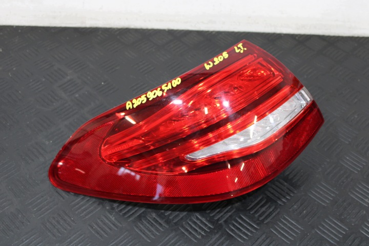 light left rear part left rear A2059065100 MERCEDES C-KLASA W205 1.6 CDI