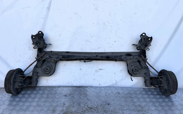 Achsträger hinten heck achse träger DACIA DUSTER 1 und LIFT