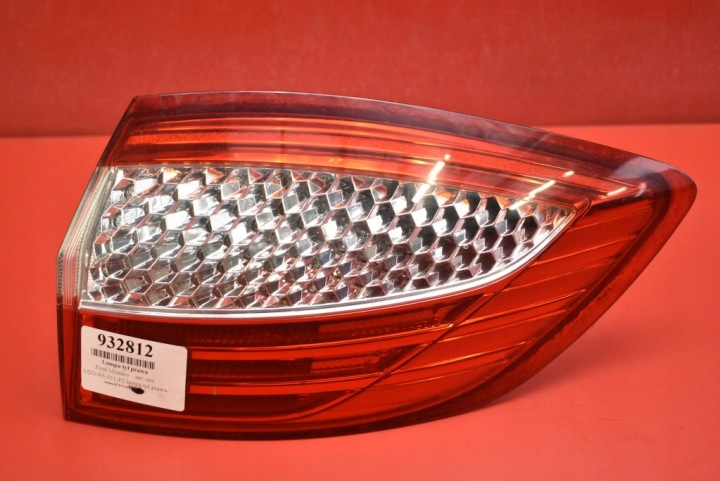 light right rear part rear 7S71-13404-B FORD MONDEO MK4 KOMBI 07-10