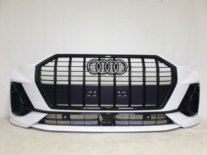 AUDI Q3 II 83A S-LINE 19-25 Stoßstange vorne 4 x PDC 83A807438D 83A807437D