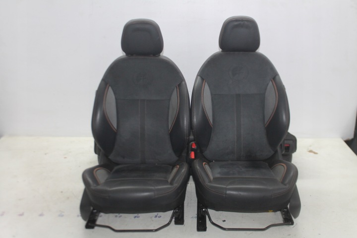 sedačky KOMPLET polokoža COMPASS PEUGEOT 2008 a 13-19