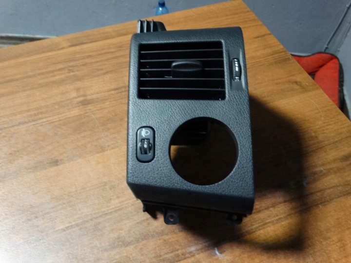 IDEAL Lüftungsgitter des Lüfters links MERCEDES SPRINTER W906 1