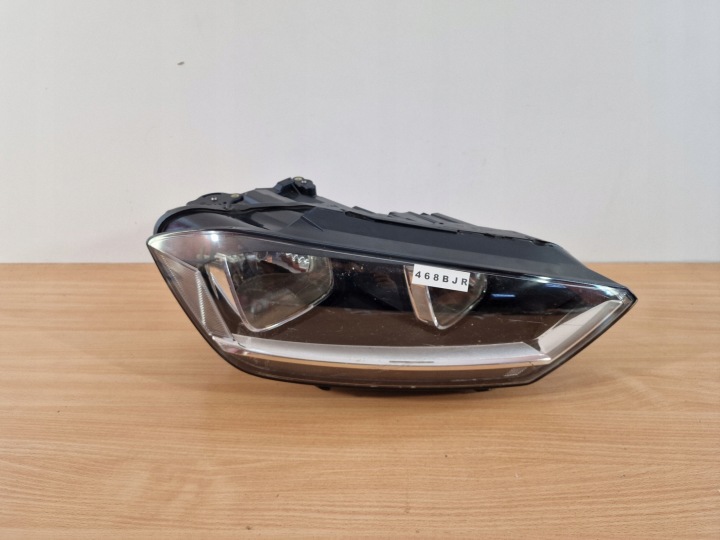 VW GOLF SPORTSVAN right light front REFLEKTOR OE