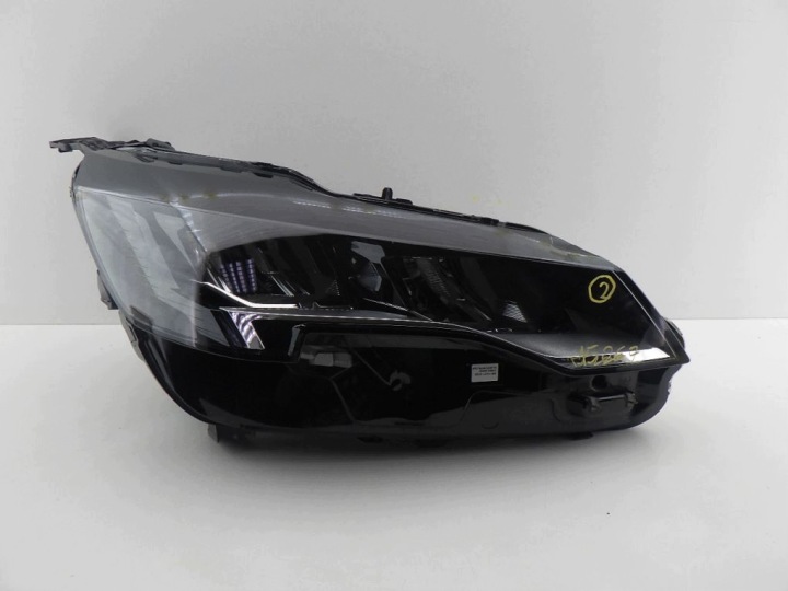 PEUGEOT 3008 II P84 5008 P87 2 LIFT FULL LED 2020- feu avant droit