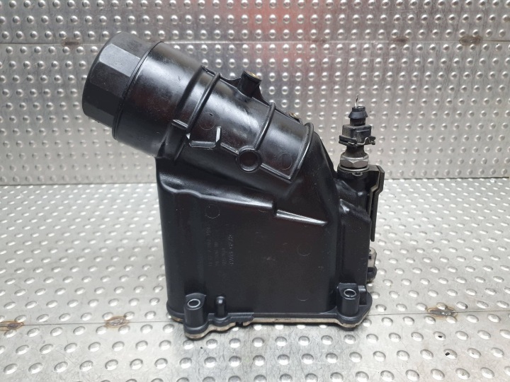 oil filter holder 7807799 BMW E90 E83 E87 E91 E60 E88 E92 E93 2.0D N47