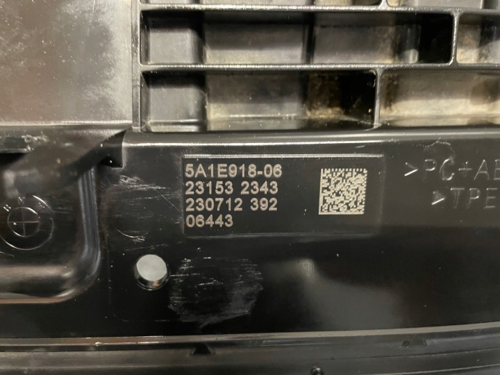 AIR TRAYER BMW 4 G26 5A1E918-06 5
