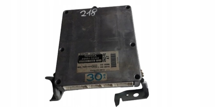 Computer ECU TOYOTA YARIS 211000-7452 89661-52302