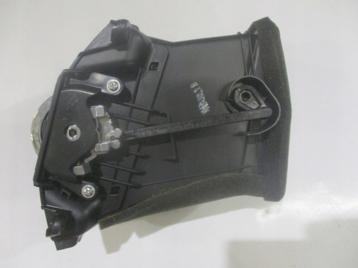 Sivuilman ulostulo etu vasen KIA Sportage III 6