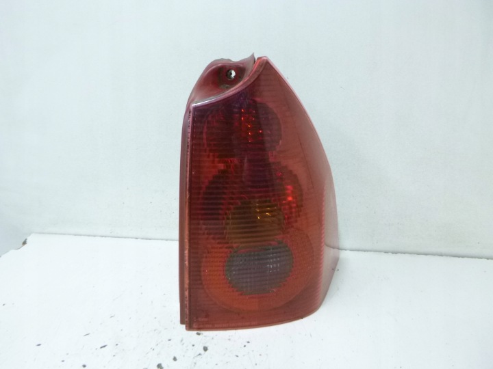 LICHT HINTEN + WKLAD PEUGEOT 307SW KOMBI 2002