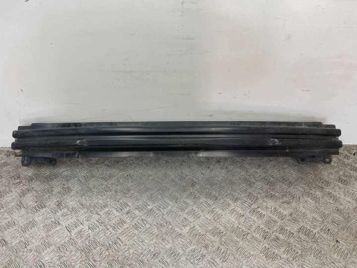 lökhárító megerösítés hátsót far VOLKSWAGEN GOLF VI 6 08- HB 5K