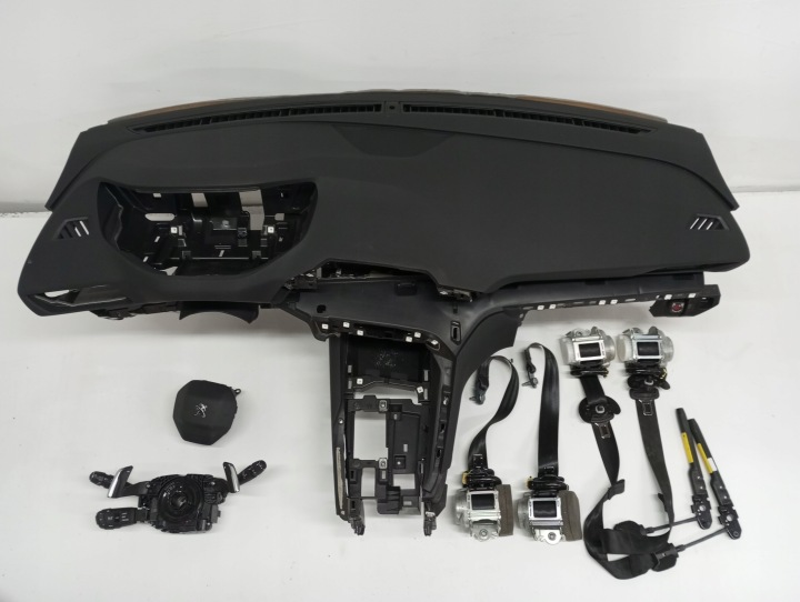 přístrojová přístrojová deska PEUGEOT 5008 II
