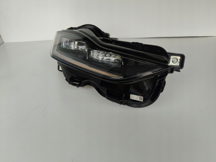 light right REFLEKTOR JAGUAR XE 19- LIFT FULL LED