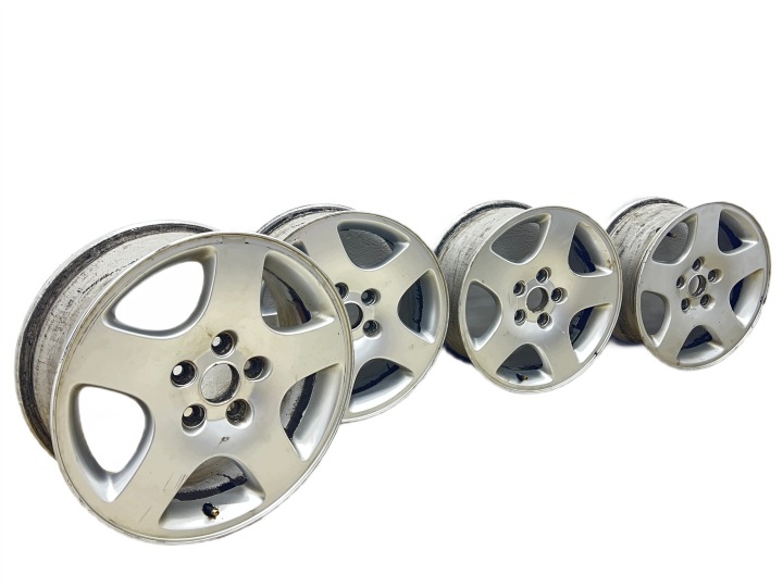4× disk hliníkový Audi OE A6 C5 7.0" x 16" 5x112 ET 45 8D0601025C