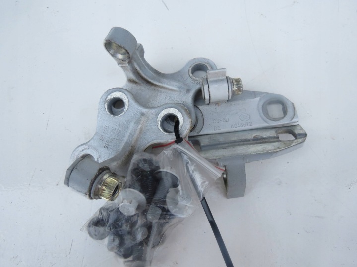 pánty dvere Ľavé predok KOMPLET VOLVO V60 31299542 31218514