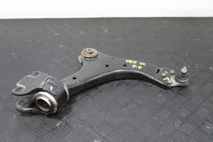 braccetto destra anteriore VOLVO V60 CROSS COUNTRY e 1 LIFT 2,0 D