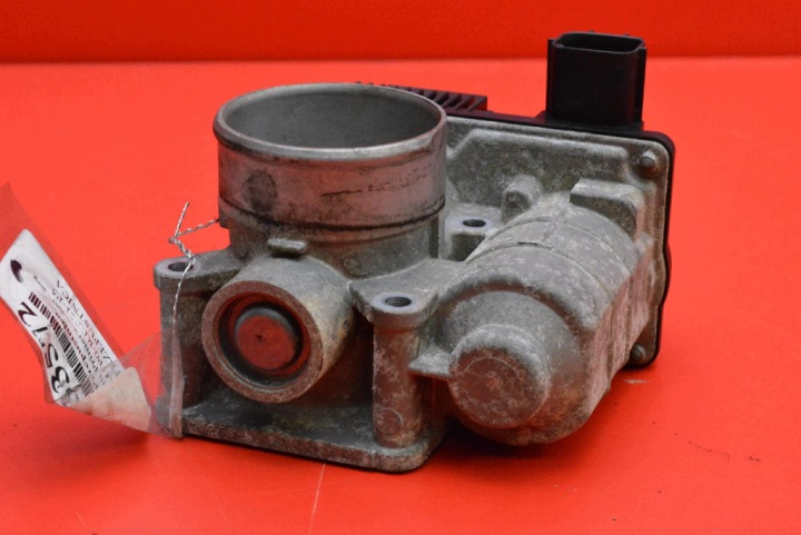 papillon des gaz SERA576-01 NISSAN PRIMERA P12 1.8 16V 116 KM 01-08