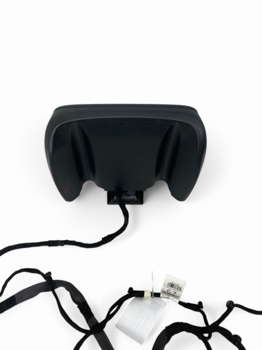 Mercedes-Benz GLS X166 Front seat head restraint 12