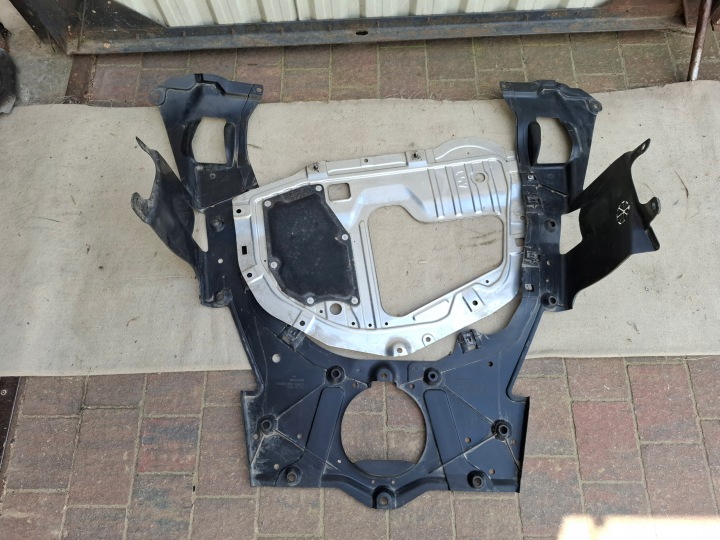 copertura GREMBIALINA sotto Motore HONDA CR-V CRV V 5 22r 74111-TPA