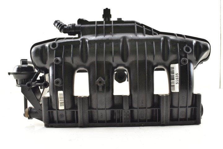 intake manifold AUDI A3 8P SKODA OCTAVIA SEAT LEON 1.8 TFSI TSI 06J133185AR