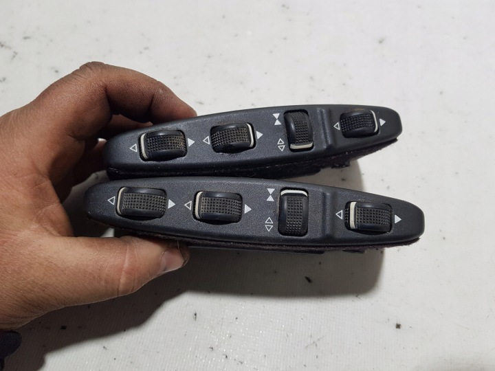 PANEL POMPOWANIA Siège Droite MERCEDES W212 W207 W204