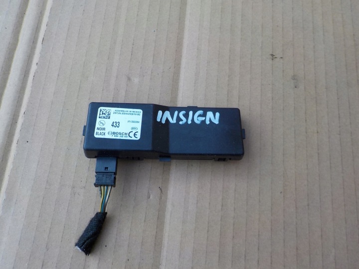 Module Central de la serrure opel insignia a 13503204 2011r
