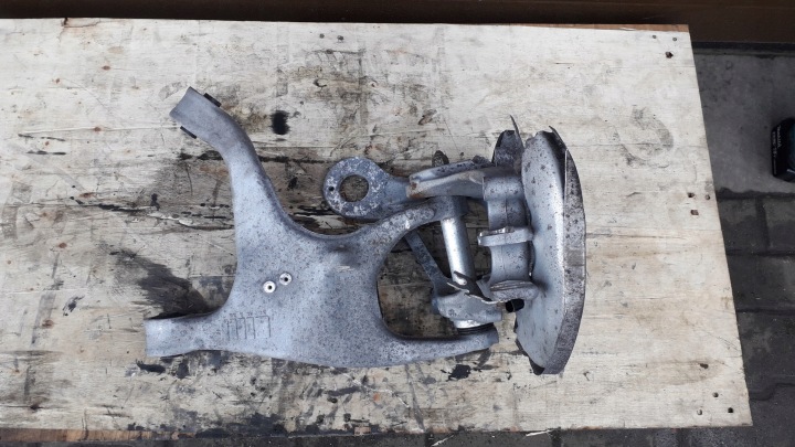AUDI A4 B8 arm rear lower swing 8K0505312J