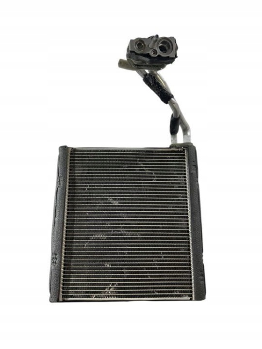 Ford Explorer VI 2020 A / C aircondition varmer radiator 7