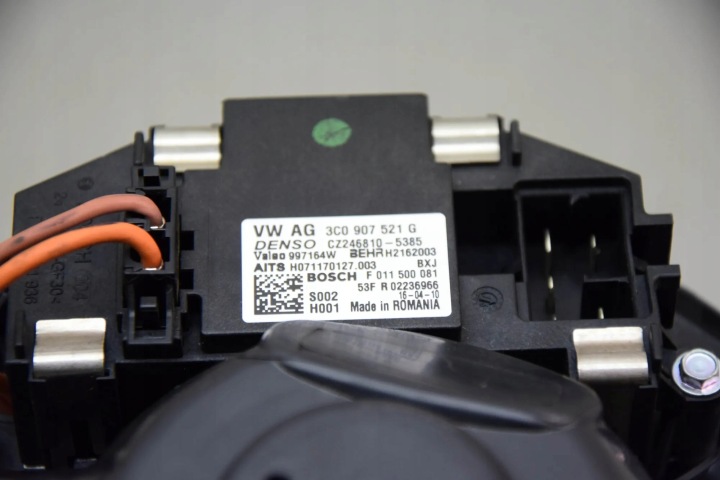 Transmiţător ventilator VW JETTA II (19E, 1G2, 165) 3C0907521G 8