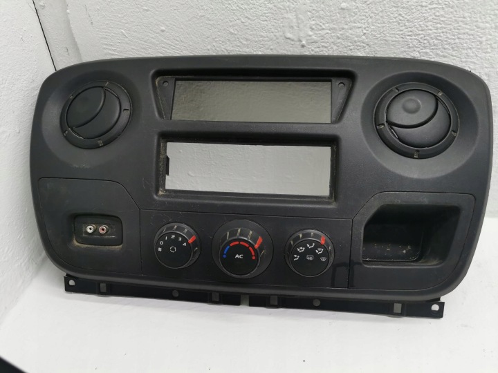 PANEL klimatizaci RENAULT MASTER III 682600025R