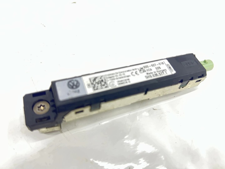 5H9035577T Wzmaczniacz antennen VW GOLF 8 VIII