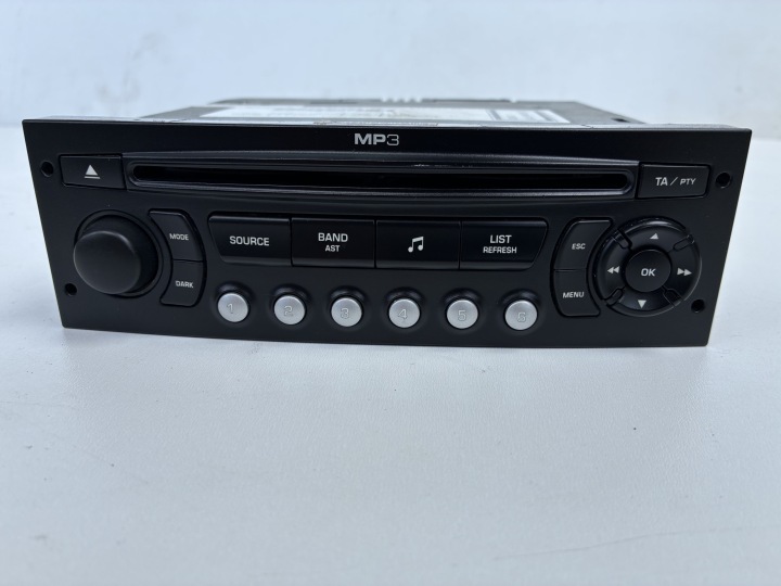 Radio CD MP3 Citroen C2 C3 C4 C5 C6 C8 Berlingo / Peugeot 207 307 Partner