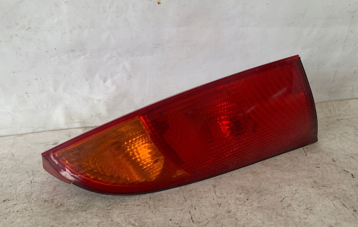 # light right rear part FORD FOCUS MK1 HB 1M51-13404-A