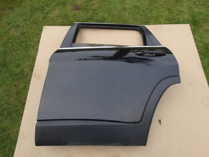 JEEP CHEROKEE V KL 2013-2023 Tür links heck hinten links PXR schwarze