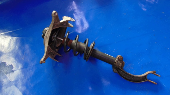 shock absorber MCPERSON left front 2.0TDI AUDI A4 B8 A5 8T 08-15R