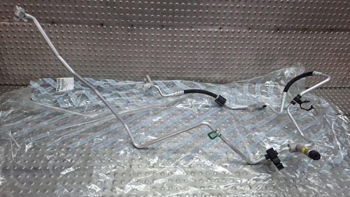 Conduit pieces tuyaux Climatisateur air conditionné 51848580 FIAT 500 1.3 MJET 2007