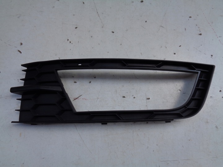 Grille Pare choc Gauche SKODA OCTAVIA III 3 5E 5E0 12