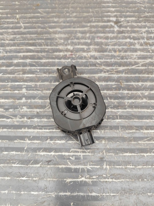 TOYOTA YARIS IV speaker HYBRYDY SYRENA 86570K0010