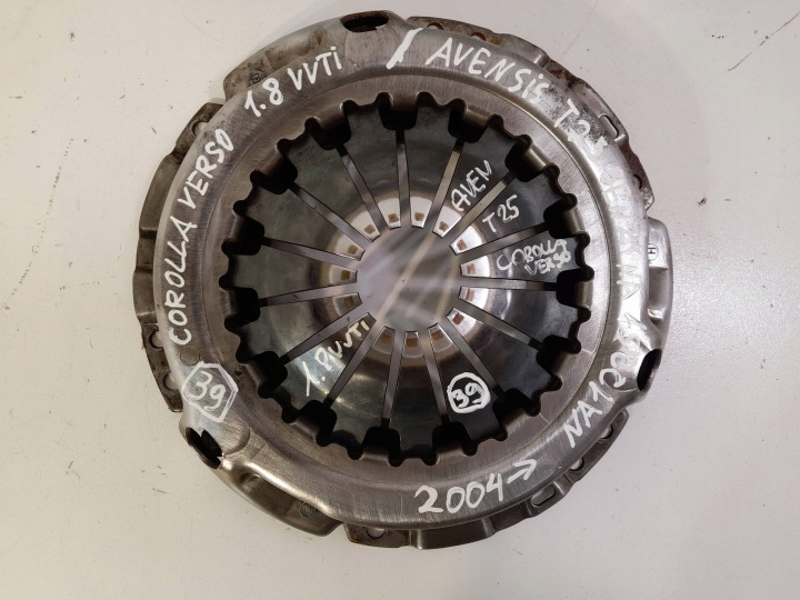 Toyota Verso / Avensis T25 1,8VVTI de pression Embrayage NA12261 (39)